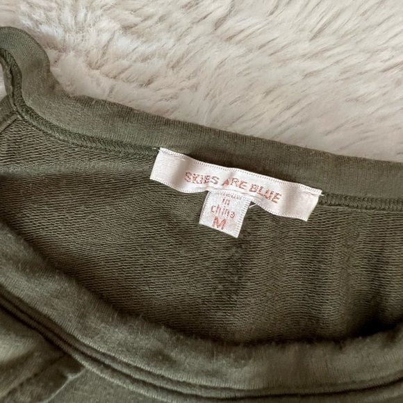 Skies Are Blue - Ruffle Cold Shoulder Knit Top - Picture 5 of 5